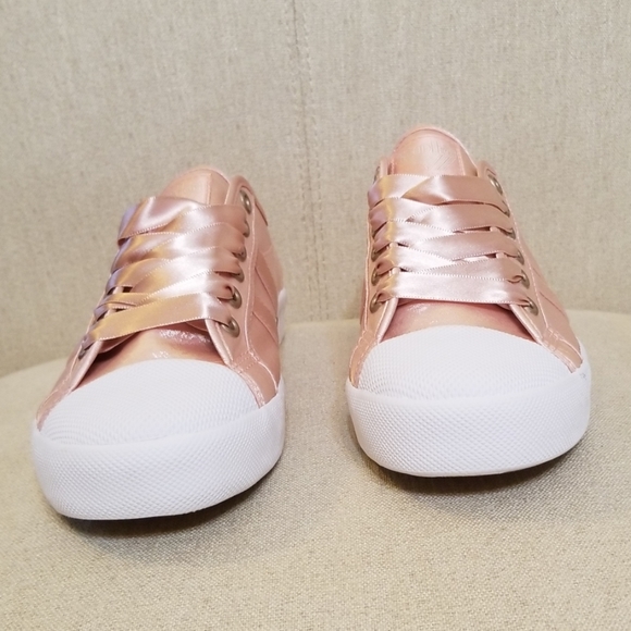 Gola Satin Coaster Sneakers in Blush Pink/White - Picture 5 of 9